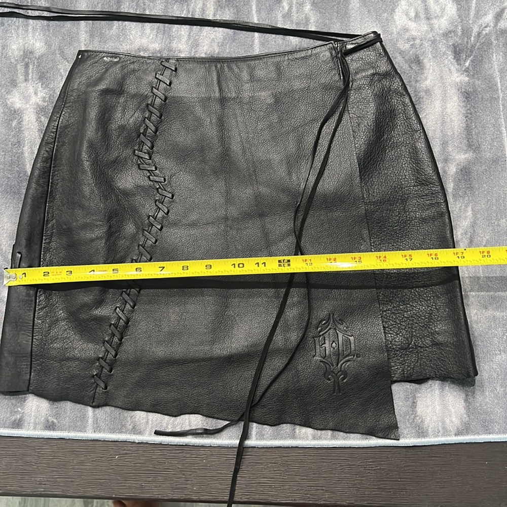 Harley Davidson Leather Skirt - Picture 8 of 9